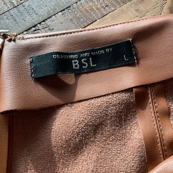 BSL women’s skirt size L. Never worn - Picture 5 of 7